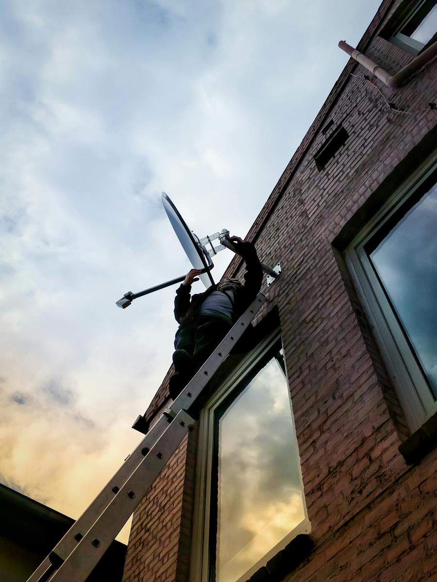 satellite installation